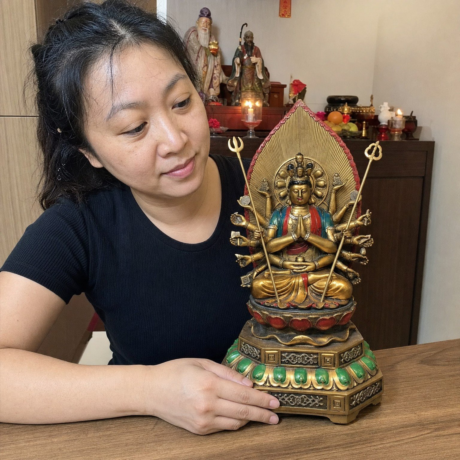 Thousand-Armed Guanyin Copper Statue – Compassion, Protection & Family Blessings 18 × 16 × 35 cm